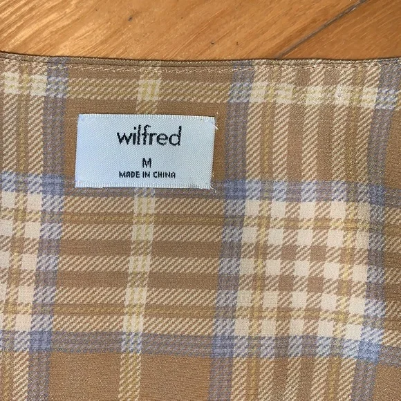 Aritzia Cairo gold Macee blouse (checkered blouse) - Picture 13 of 14